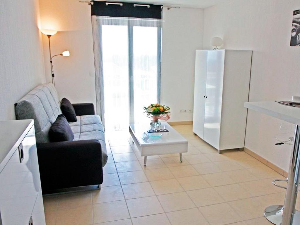 Aparthotel Le Domaine De Manon Tolone Esterno foto