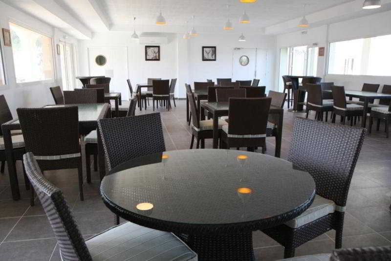 Aparthotel Le Domaine De Manon Tolone Esterno foto